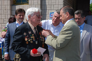 Нагородження ветеранів великої вітчизняної війни керівниками Житомирської області, 2010 р.
